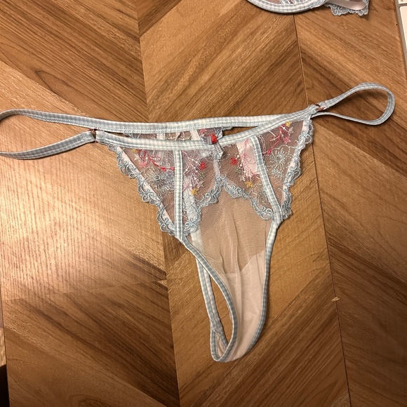 LOT of 3 Lounge Underwear Lingerie Sets 36C Large - Picture 8 of 9